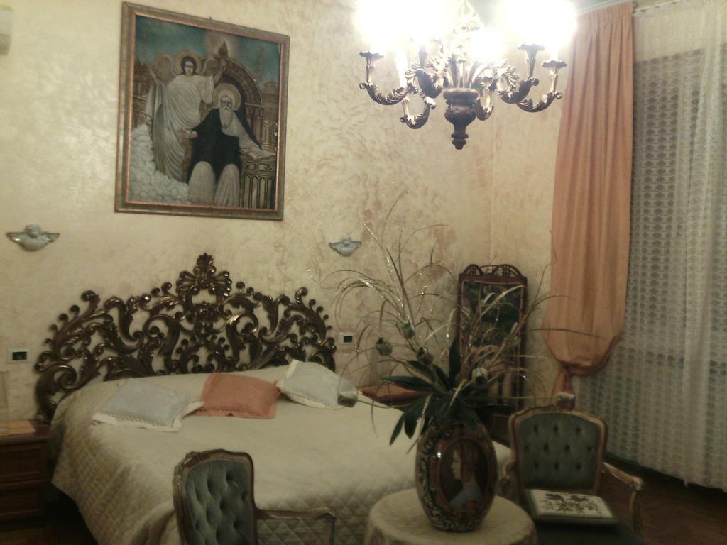 B&B Alle Piscine فيرونا الغرفة الصورة